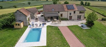 So Villa Molise au Blanc (71) - Heated pool - Sauna - 2h from Lyon - 30p.