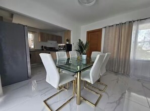 Dining - Charming 3-bedroom 2 and half bath villa with AC, WiFi in lovely Punta Cana (Higüey)