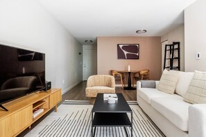 TV, stereo