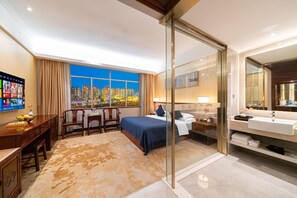 Comfort Double Room Single Use, City View | Frette Italian sheets, premium bedding, pillow-top beds, free WiFi - Shengyu Hotel (Dongguan)