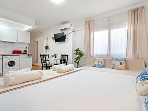 1 chambre, accès Internet, draps fournis