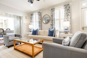 Imagen sin descripción, 3 de 50, botón