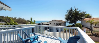 Sand Dollar Beach Home - Stunning views!