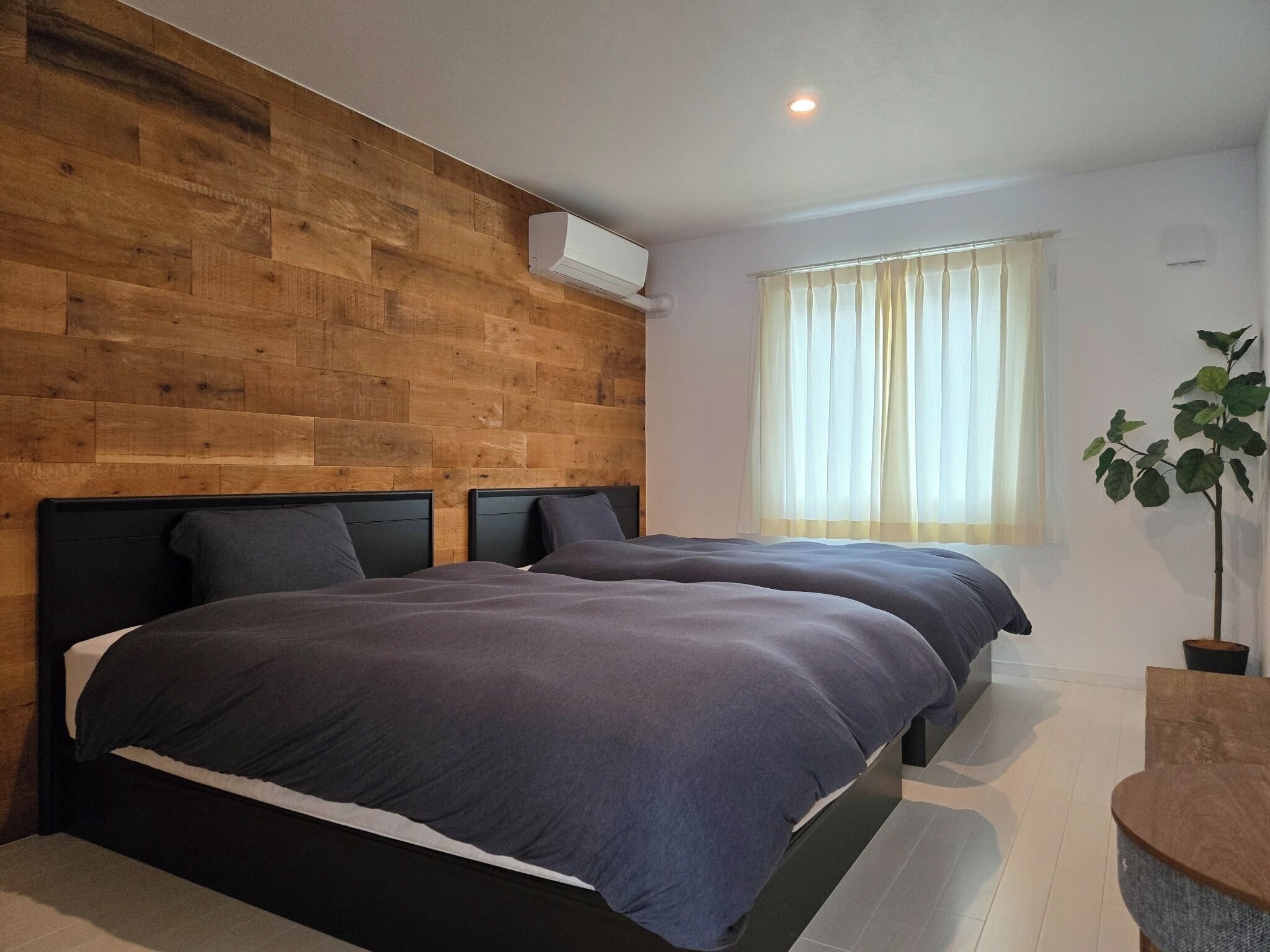 3 bedrooms, desk, free WiFi, bed sheets