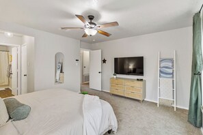 3 dormitorios, escritorio, tabla de planchar con plancha y wifi gratis