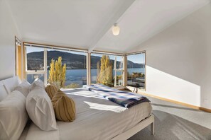 4 camere, ferro/asse da stiro, Wi-Fi