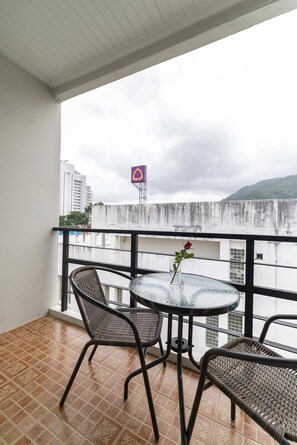 Standard Double Room | Balcony