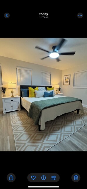 4 bedrooms, iron/ironing board, WiFi, bed sheets