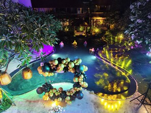 Piscine extérieure