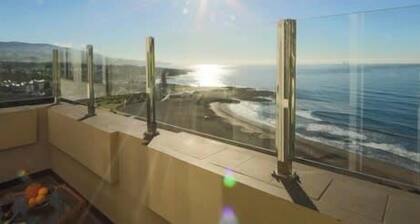 GuestReady - Stunning TopFloor OceanView