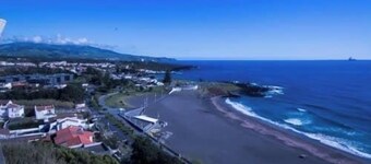 GuestReady - Stunning TopFloor OceanView