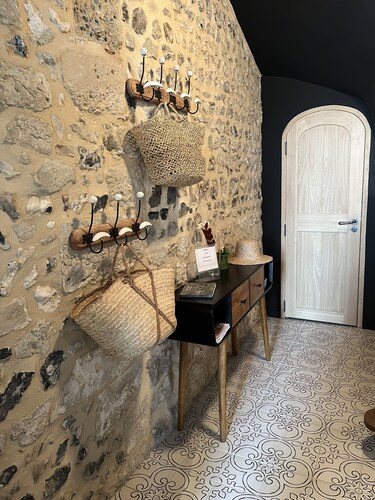 The Touline Apple ****