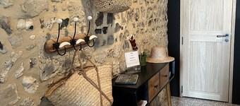 The Touline Apple ****