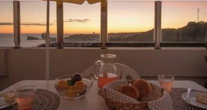 GuestReady - OceanView TopFloor w Terrace