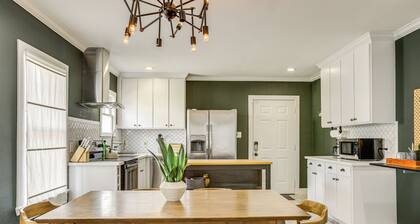 Condo 2 Mi to Houston Zoo & 6 Mi to NRG Stadium!