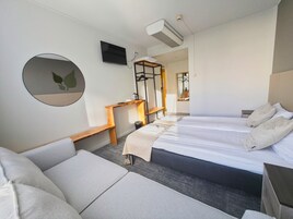 Deluxe Double Room | Bed sheets