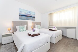 1 bedroom, iron/ironing board, Internet, bed sheets
