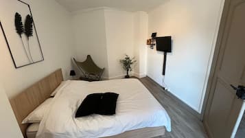 1 Schlafzimmer, WLAN, Bettwäsche