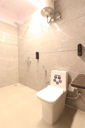 家庭客房 | 浴室