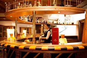 Bar (en la propiedad)