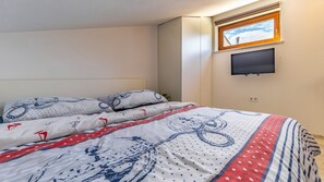 3 間睡房、熨斗/熨衫板、免費 Wi-Fi、床單