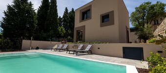Villa D Cube by Villas Guide