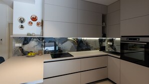 Fridge, microwave, oven, dishwasher