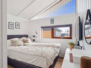 4 bedrooms, Internet