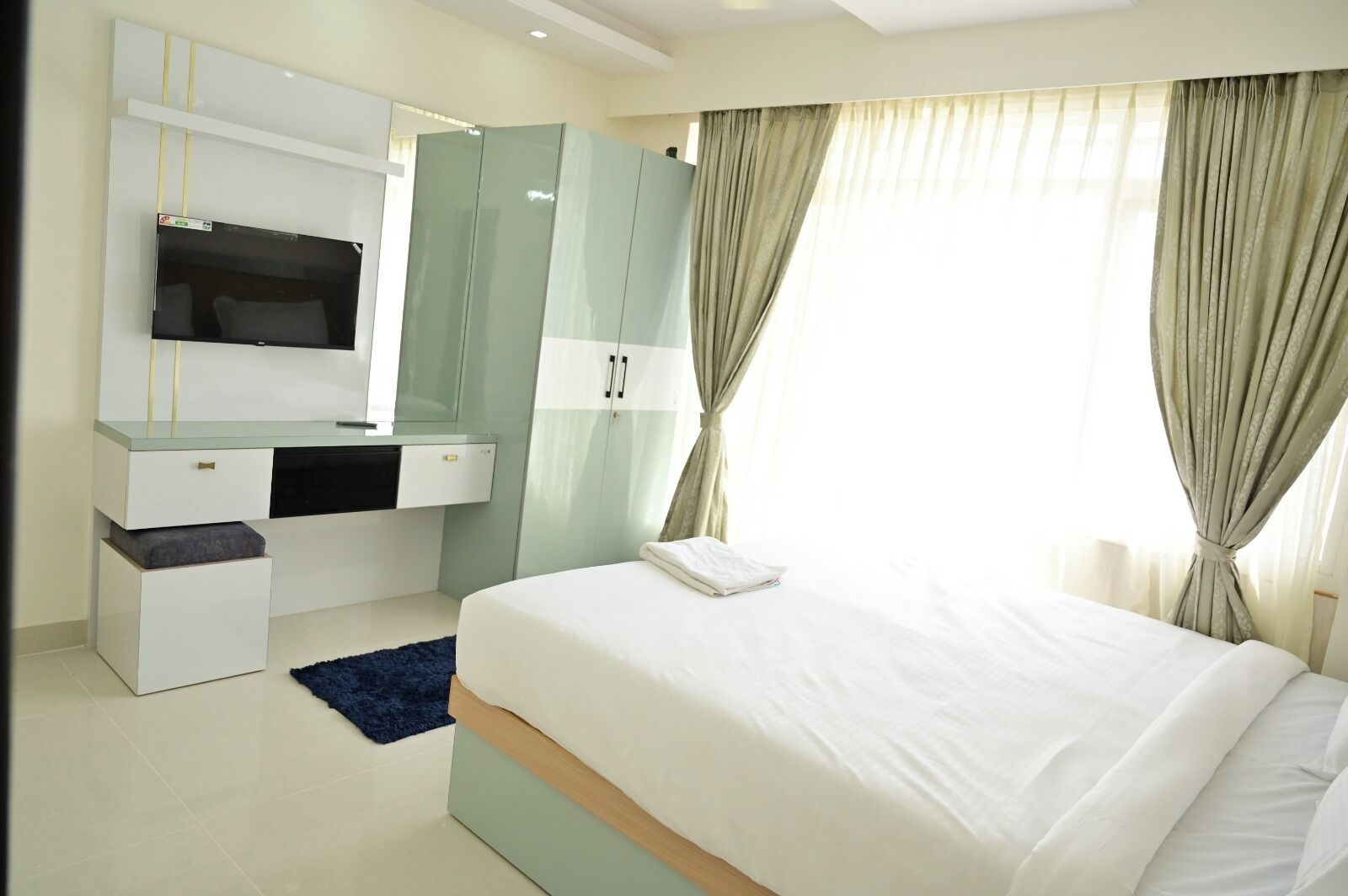 เตารีด/โต๊ะรีดผ้า, Wi-Fi ฟรี