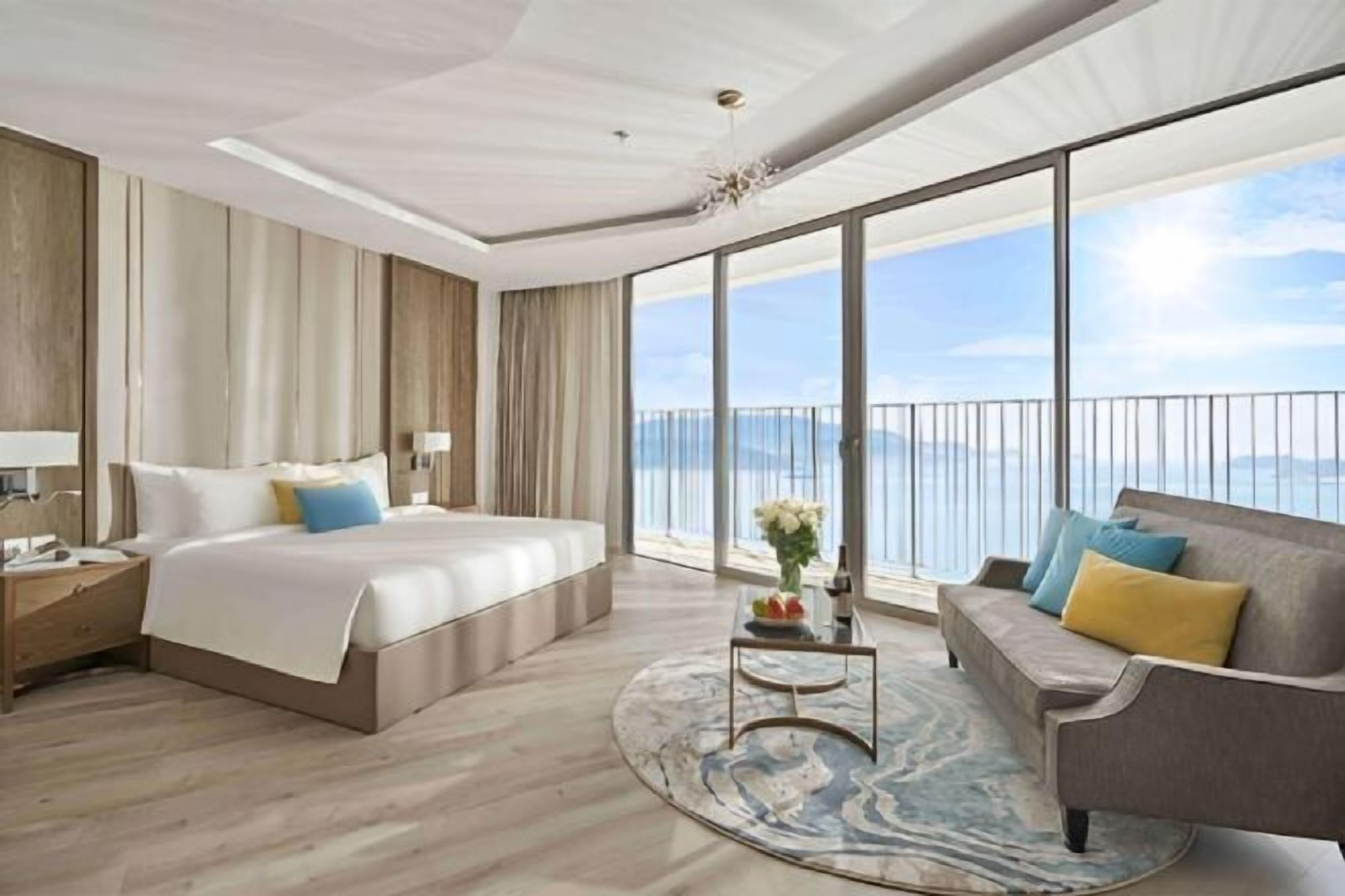 책상, 노트북 작업 공간, 암막 커튼, 무료 WiFi