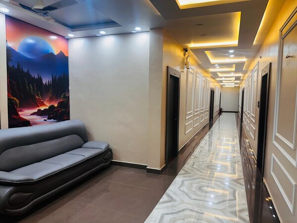Vega Hotel & Restro And The Om Residency - Faizabad