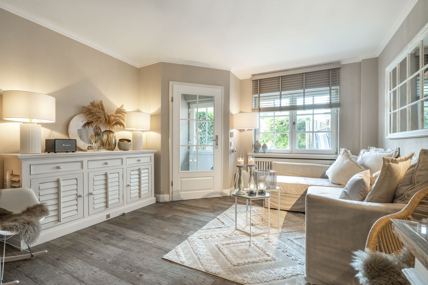 Fernseher, Stereoanlage