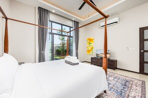 Villa, Patio, Pool View | Interior