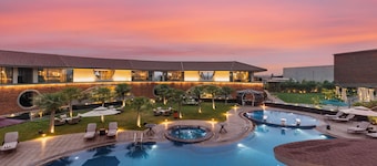 The Aaureum Resort & International Convention Centre