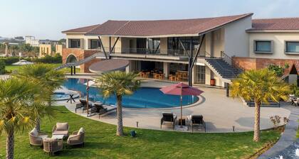 The Aaureum Resort & International Convention Centre