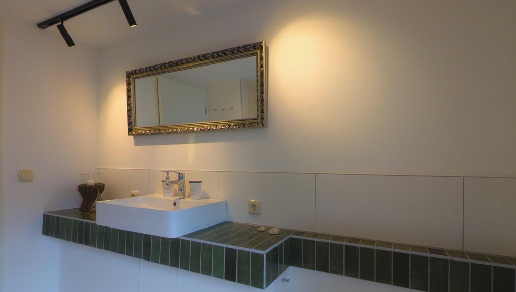 Heringsdorf, Sunny Apartment, 4 Bedrooms, 7 Pers. (Heidi) - Heringsdorf, Heidi - Heidenau
