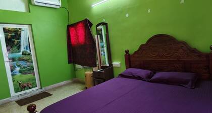 Square & Dormitory Stays