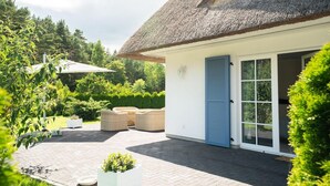 Terrace/patio - Holiday Home in Fuhlendorf (Fuhlendorf)
