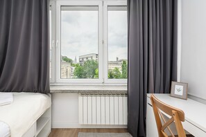 2 bedrooms, iron/ironing board, free WiFi - P&O Apartments Boya-Żeleńskiego (Warsaw)