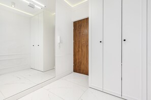 2 bedrooms, iron/ironing board, free WiFi - P&O Apartments Boya-Żeleńskiego (Warsaw)