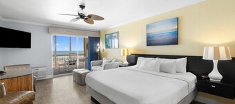 Coastal Getaway: Oceanfront Dune King Room