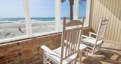 Coastal Getaway: Oceanfront Dune King Room