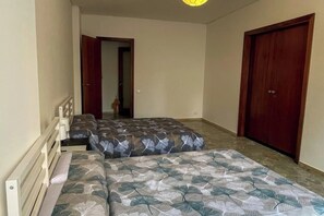 3 Schlafzimmer, Bügeleisen/Bügelbrett, WLAN, Bettwäsche