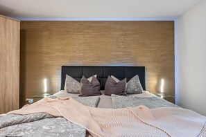 1 bedroom, free WiFi, bed sheets - Room 'Gästezimmer' with Shared Terrace, Shared Garden and Wi-Fi (Ihringen)