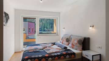 2 bedrooms, free WiFi, bed sheets