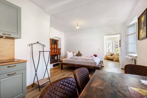 2 habitaciones, wifi gratis y ropa de cama 