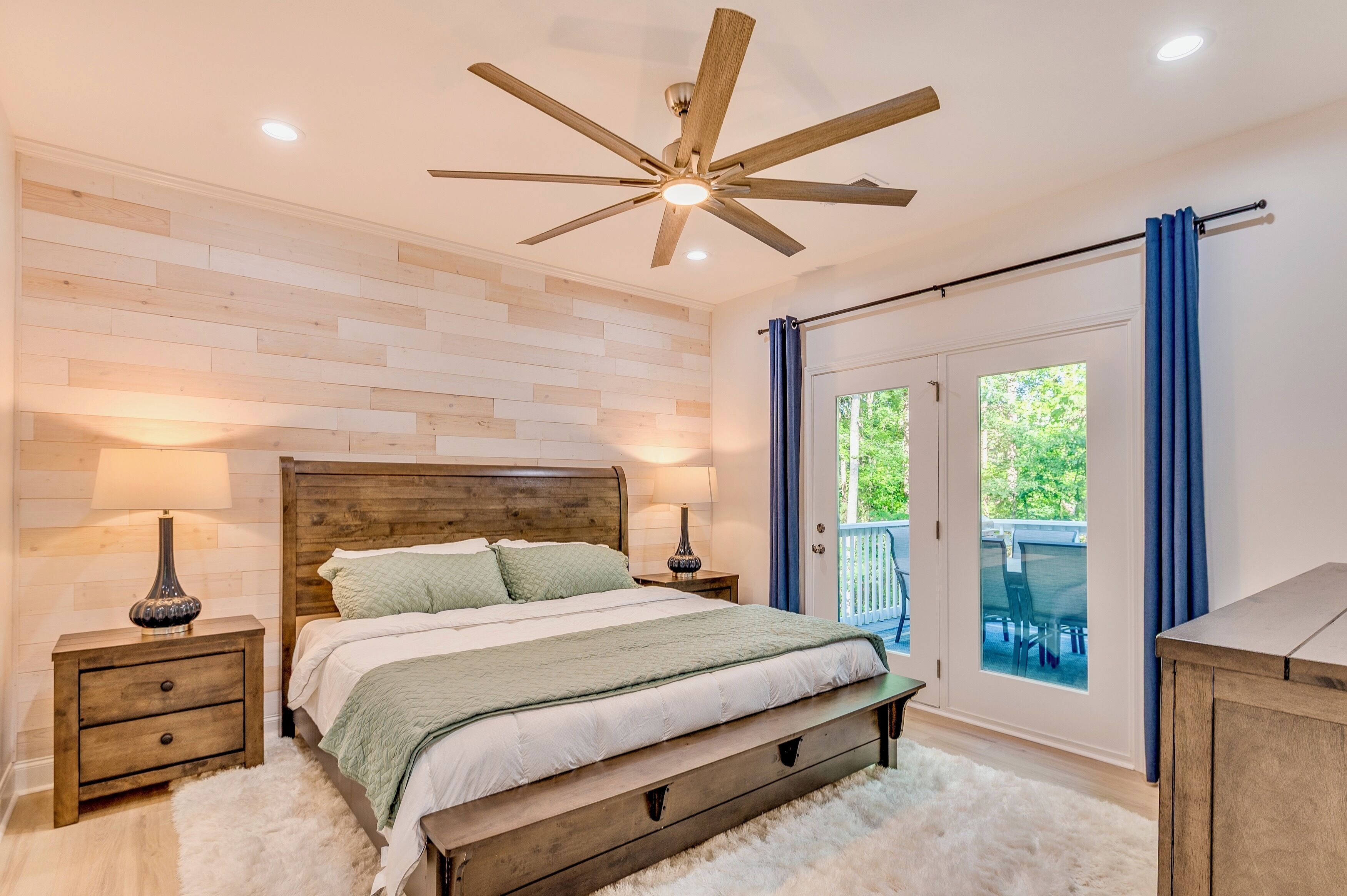 5 chambres, fer et planche à repasser, lit parapluie, Wi-Fi gratuit