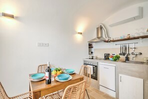 Family Villa, 1 Bedroom, Mountainside (Dimora Tra Gli Ulivi With Private) | Private kitchen | Fridge, oven, stovetop, dishwasher