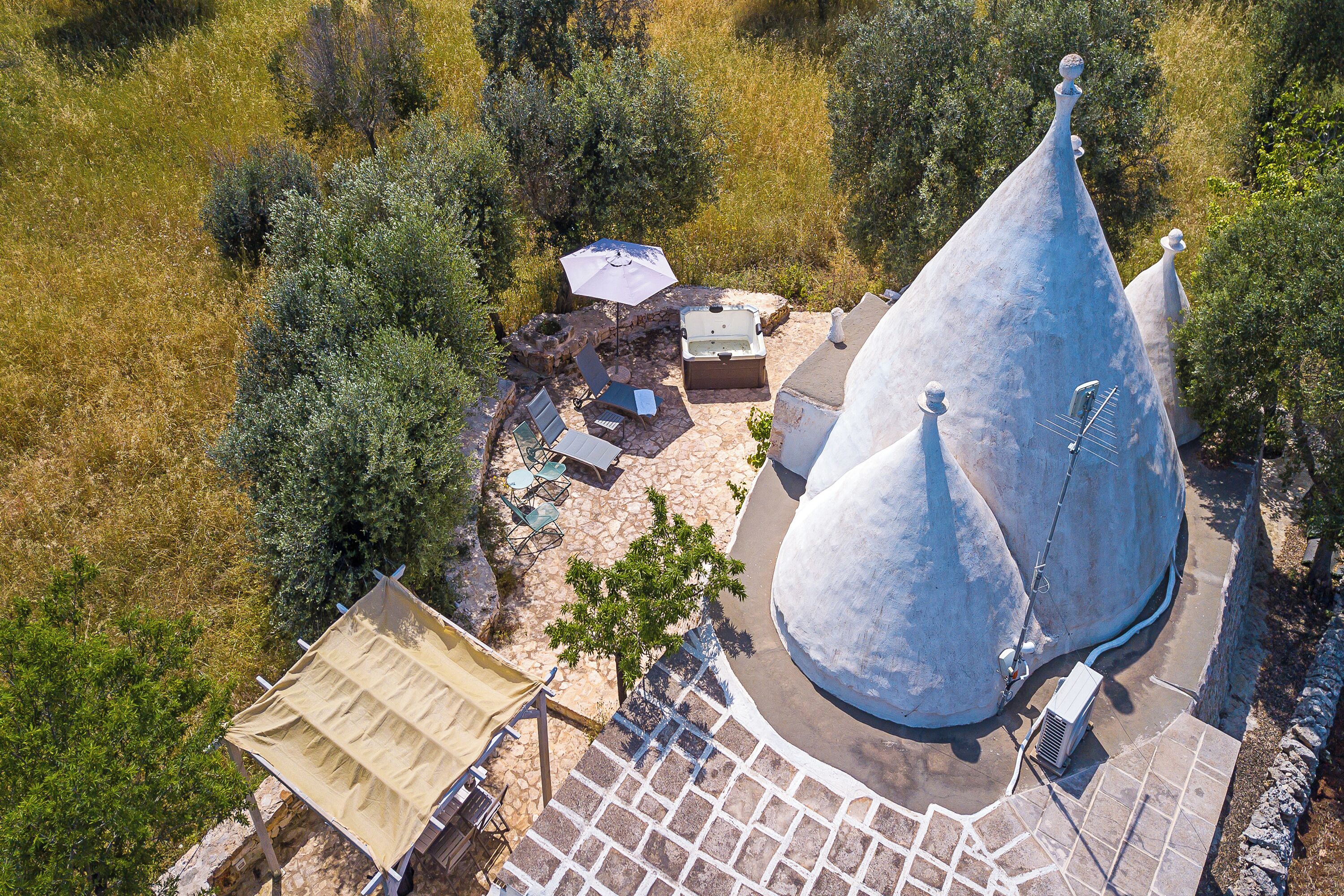Villa familiar, varias habitaciones, junto a la montaña (Dimora Tra Gli Ulivi With Private) | Jardines del alojamiento