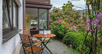 Appartement "Kneissler" avec vue sur les montagnes, terrasse privée et Wi-Fi